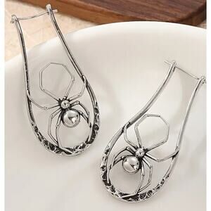 Bohemian Spider Earrings Silver Pair Gothic Whimsical Carved Tangle Retro 1.77"